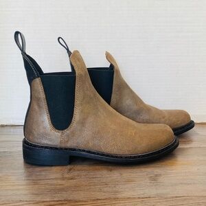 NWOB, rag & bone, Handmade Chelsea Womens Dark Stone Leather Boots,  7-7.5 / 38.